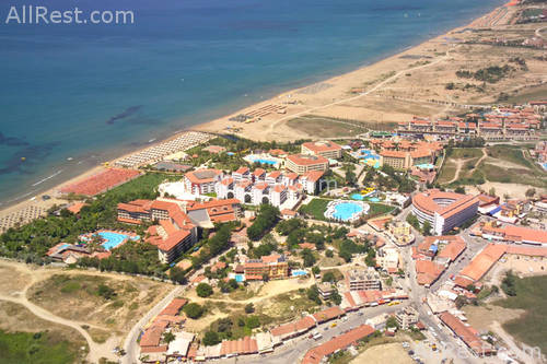 Cesars Resort Hotel 8